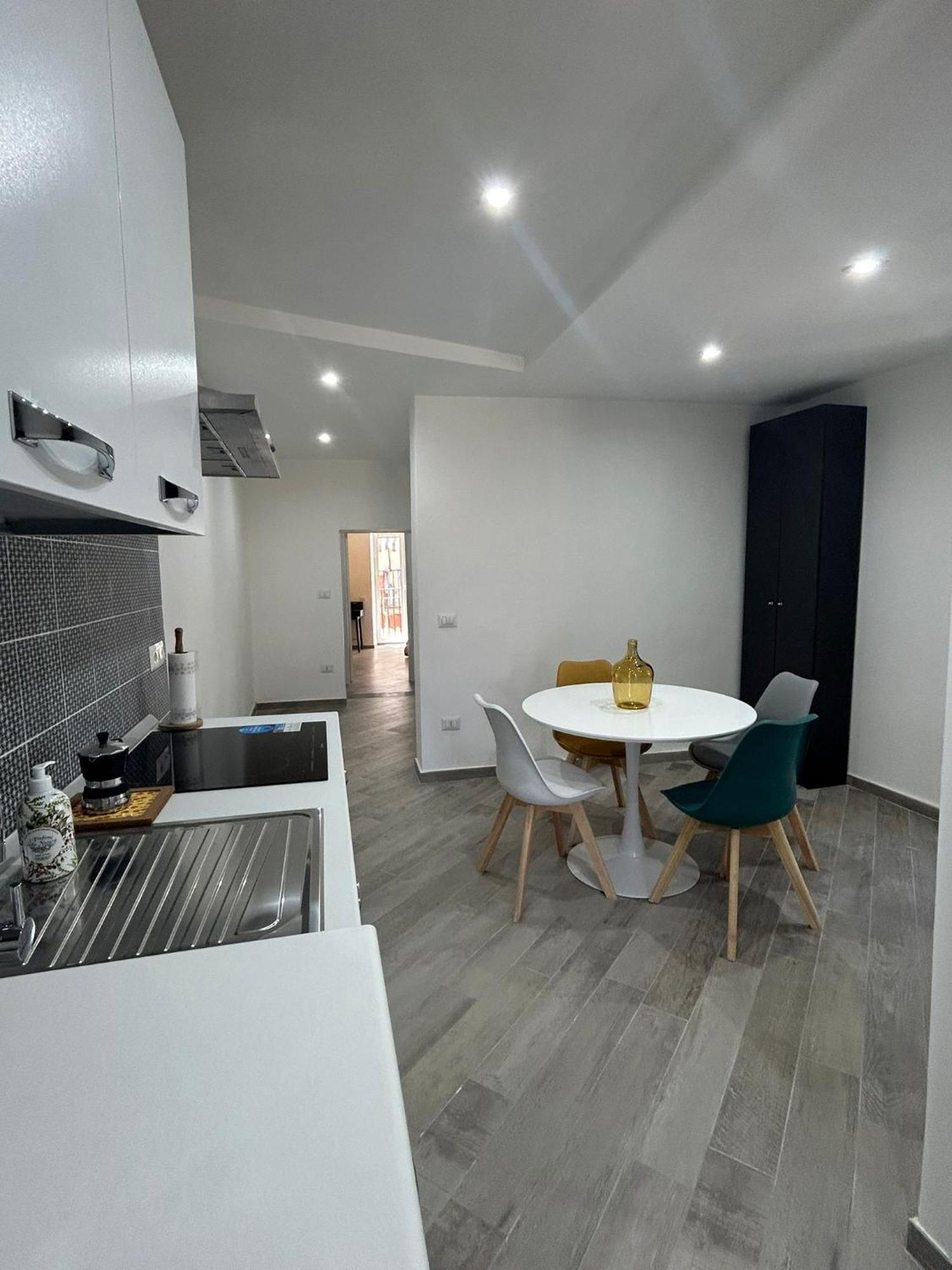 Travelers Cove - Quartieri Spagnoli Naples Exterior photo